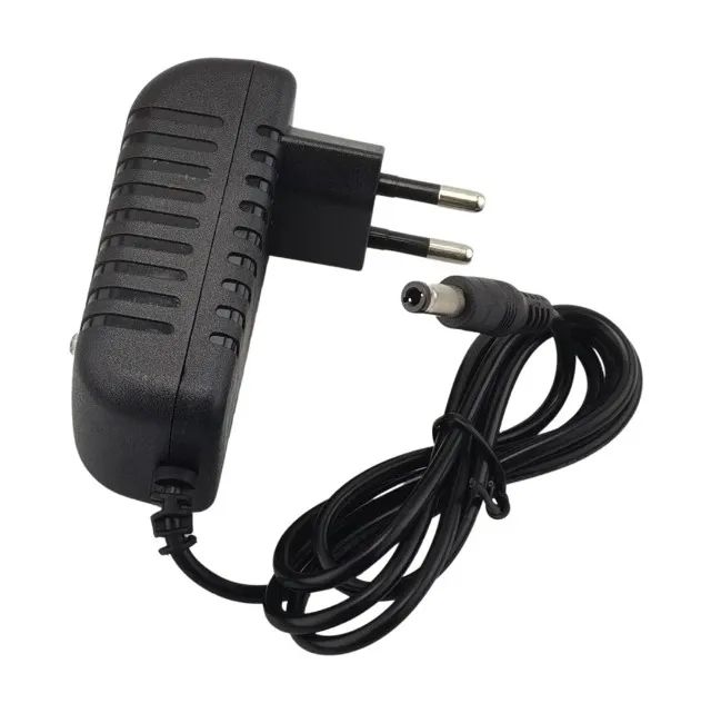 Fonte 12v 2A bivolt plug P4 