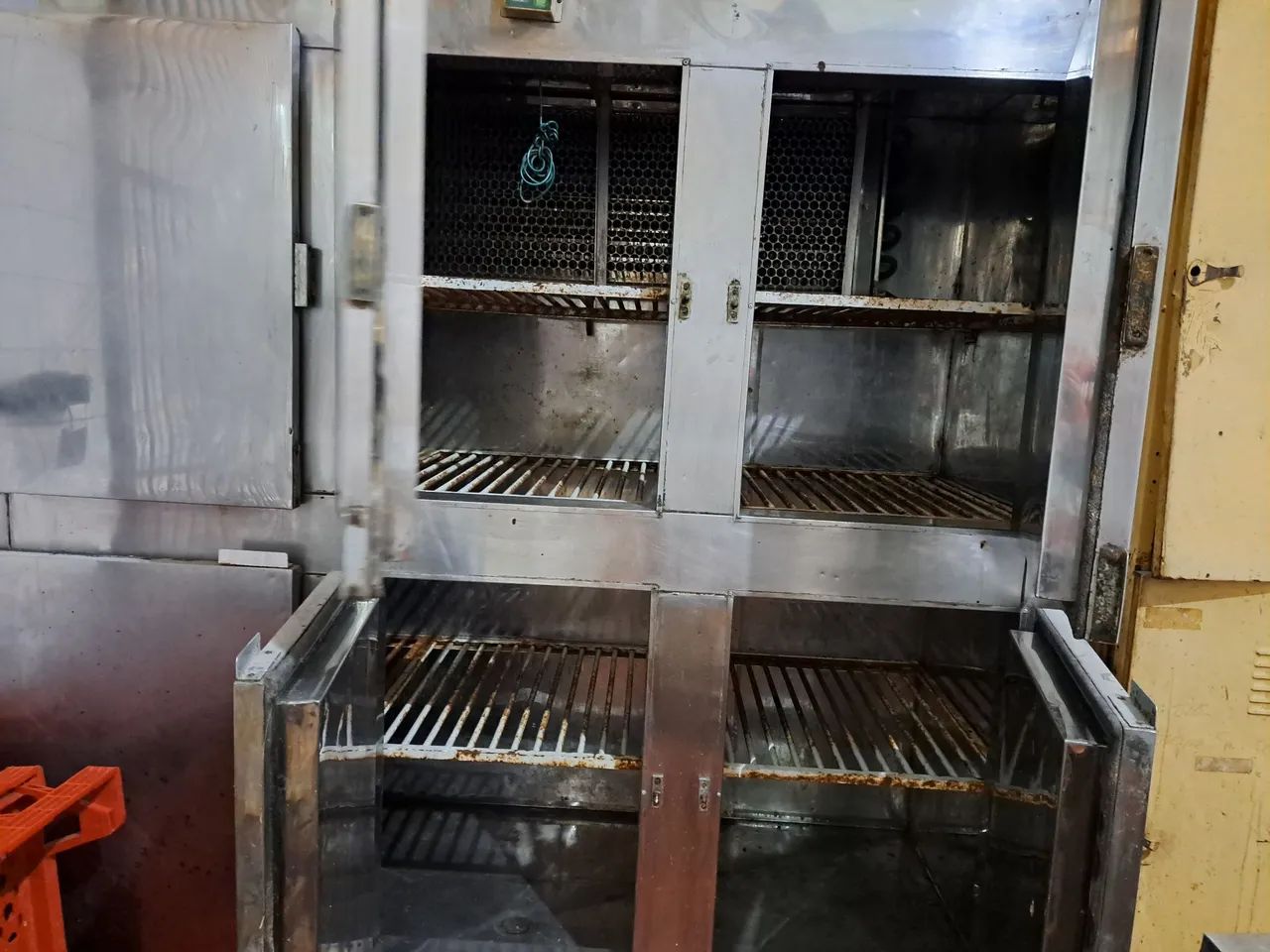 Geladeira de 6 portas