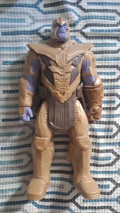 Boneco Thanos Titan Hero - 30 cm - Foto 3