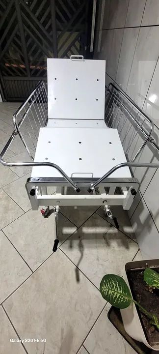 Cama hospitalar com 02 Manivelas  - Foto 4