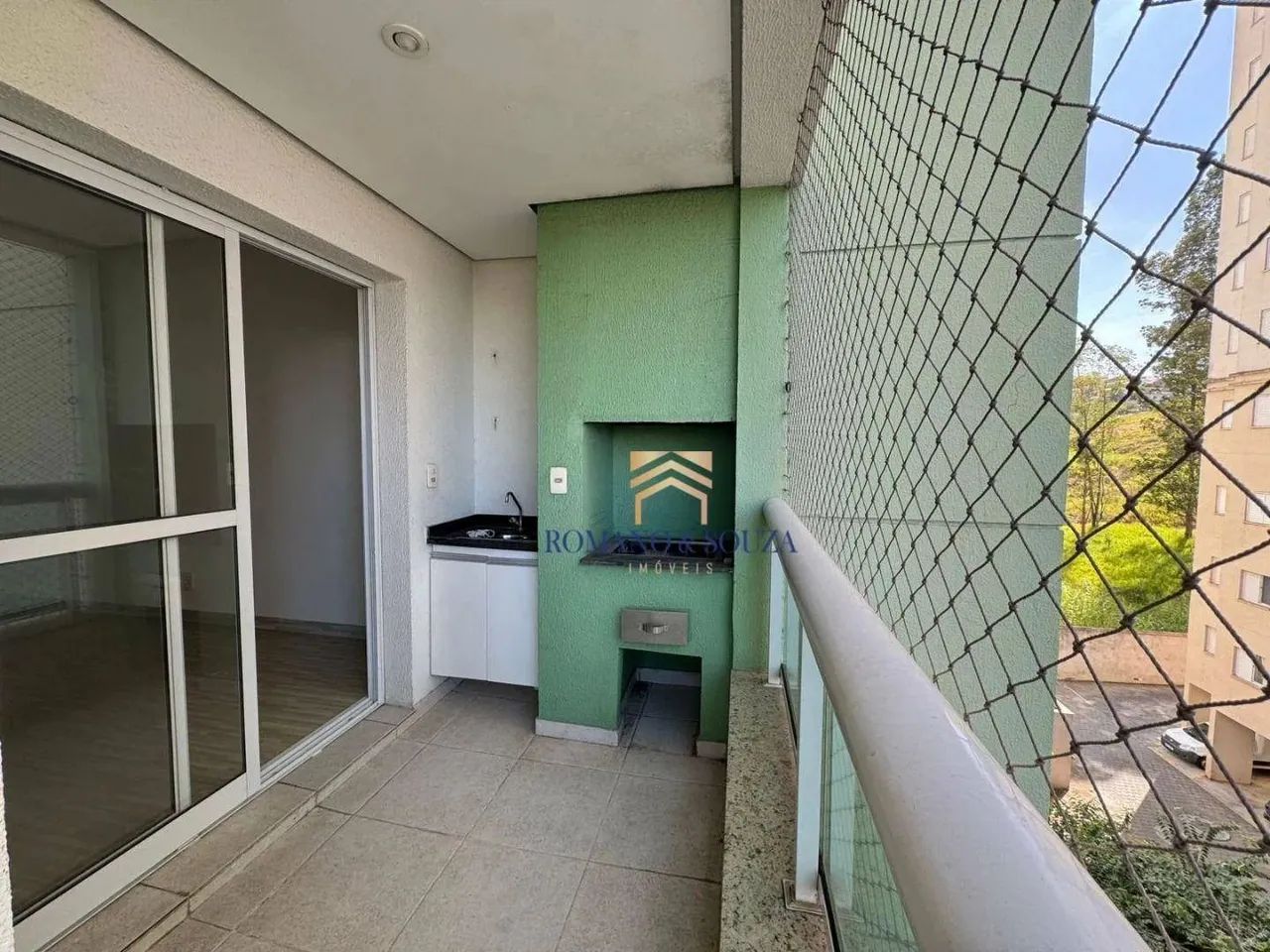 Apartamento com 3 dormitórios para alugar, 81 m² por R$ 3.492,00/mês - Vila Rio de Janeiro