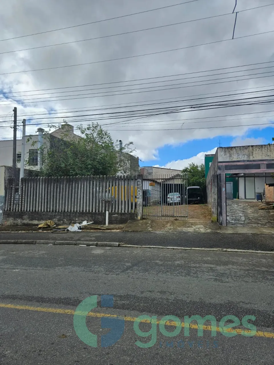 Terreno/Área à venda no Capão Raso