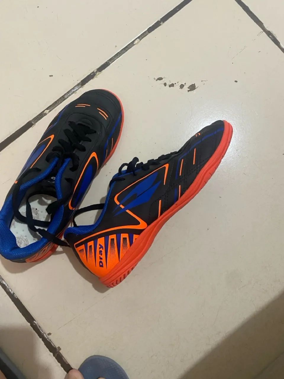 Doação Chuteiras Futsal Penalty - Tamanho 38 - Foto 3