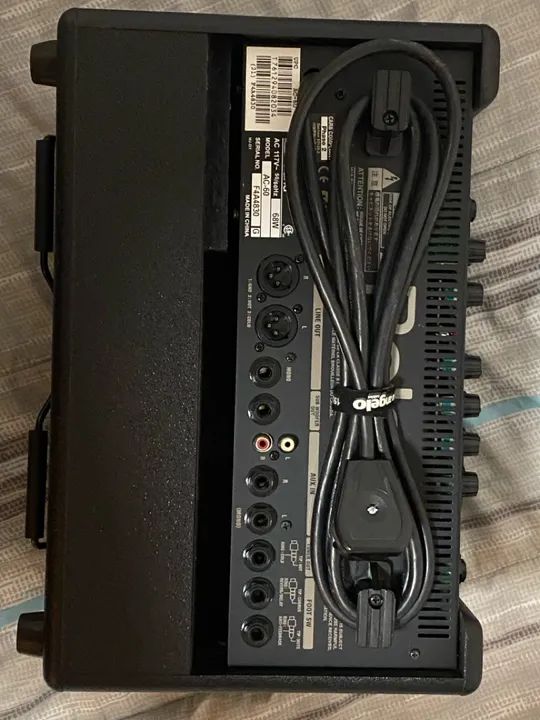 Fabuloso Amplificador Roland AC 60 - Foto 2