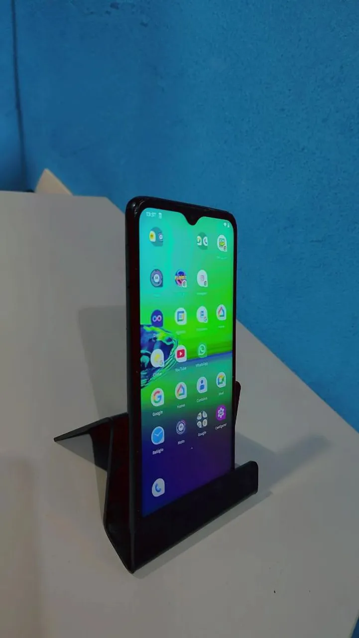 Moto G8 Play