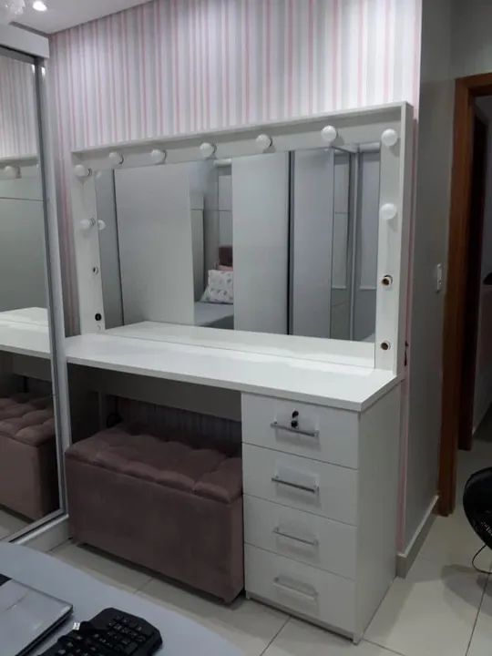 Penteadeira Camarim/Maca com Cadeira em veludo - Foto 2