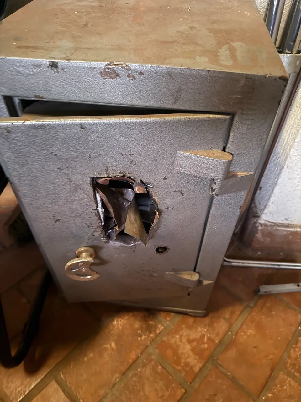 Cofre concretado para reforma 