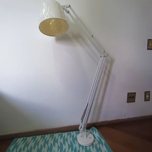 Abajur de parede