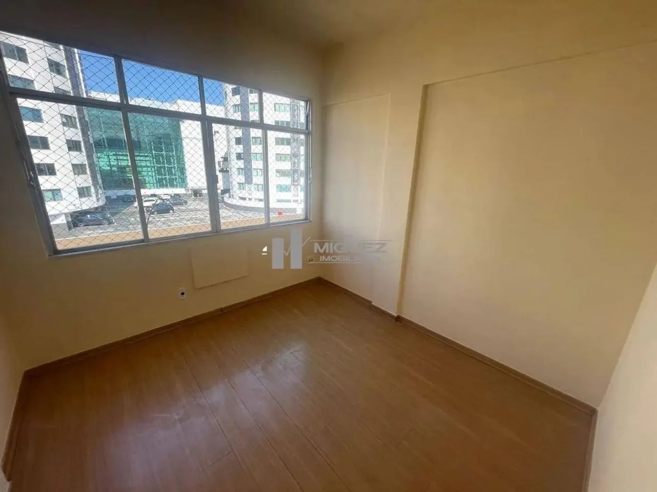 Apartamento para alugar debruçado no Shopping Tijuca! Sala 2 quartos com 1 vaga! - Foto 7