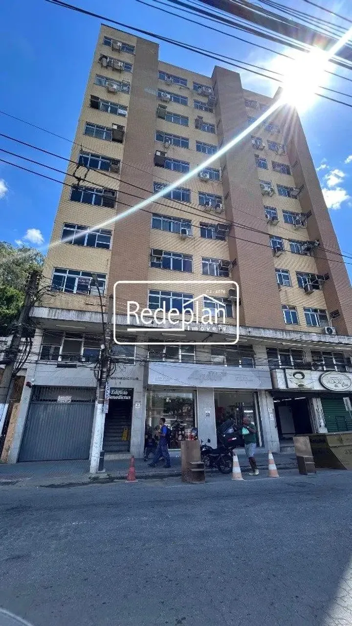 Sala comercial no Centro de Barra Mansa