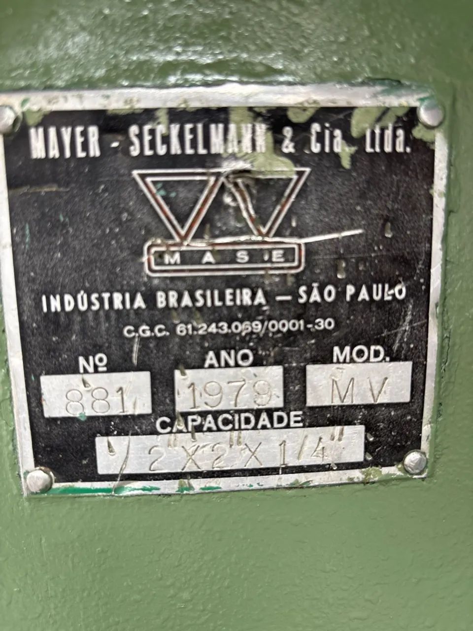 Calandra de perfil - Foto 4