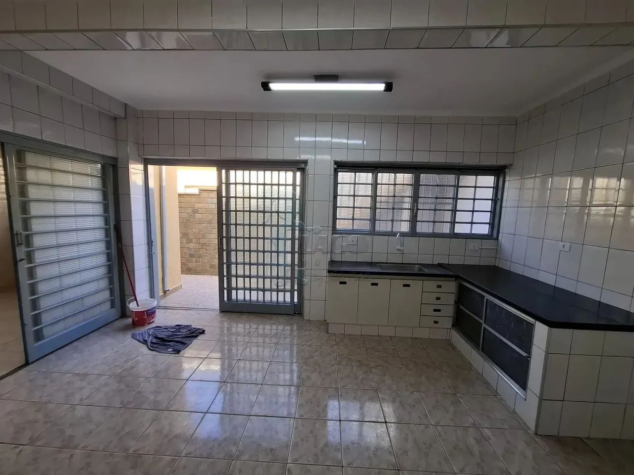 Casa de 120m² com 02 quartos para locação - Campos Elíseos - Foto 5