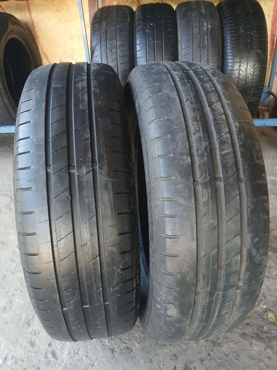 Par de pneus 185/65/15 Goodyear