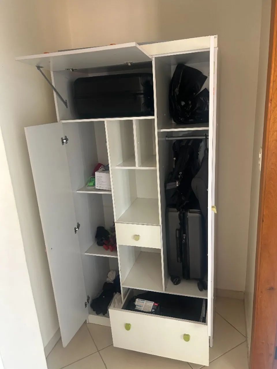 guarda roupa infantil