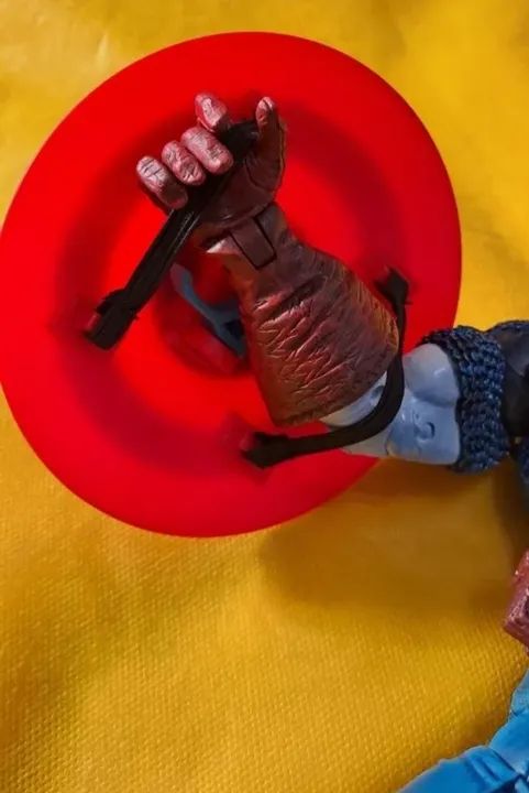 * MT Capitão América 30cm Marvel Legends Icons Raro com Máscara - Foto 3