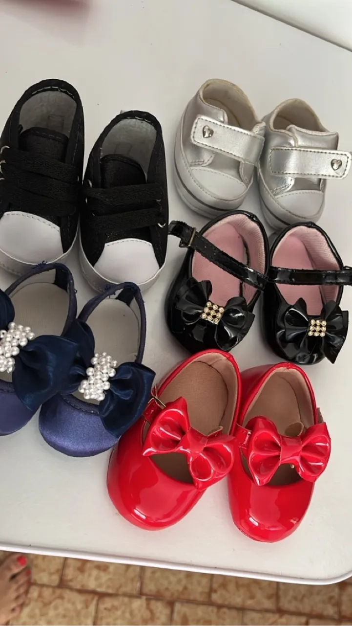 Pares de sapato para bebê de 1 mês a 5
