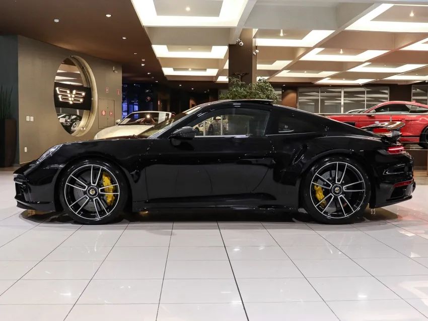 Porsche 911 Turbo S 2021. - Foto 2