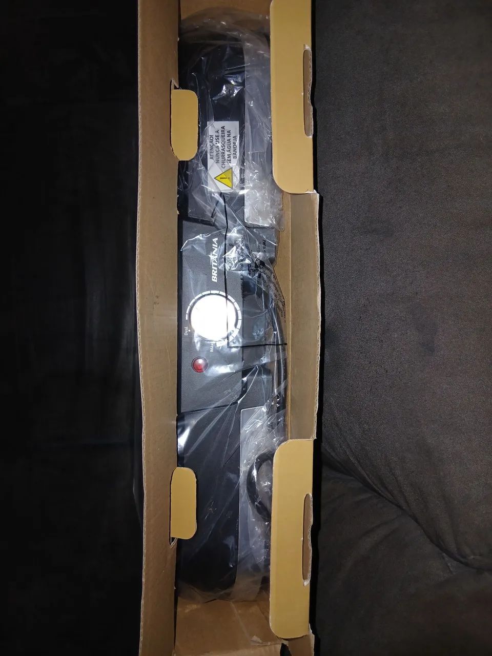 Churrasqueira elétrica nova na caixa nunca foi usada - Foto 5