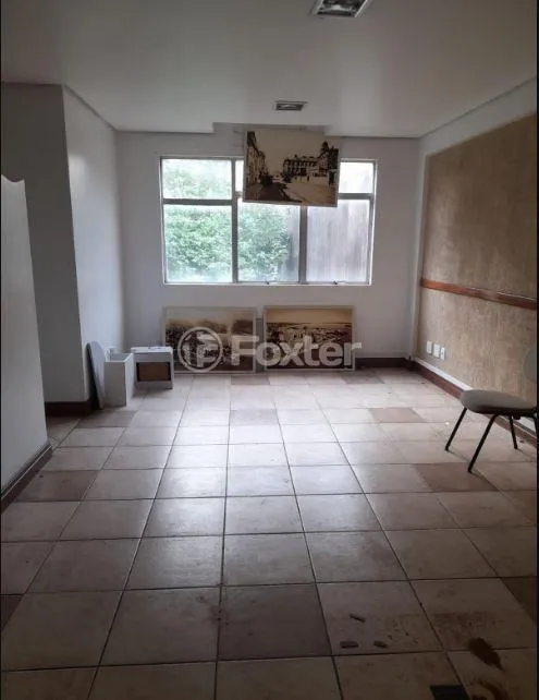 Sala / Conjunto Comercial à venda Avenida Cristóvão Colombo, Floresta - Porto Alegre