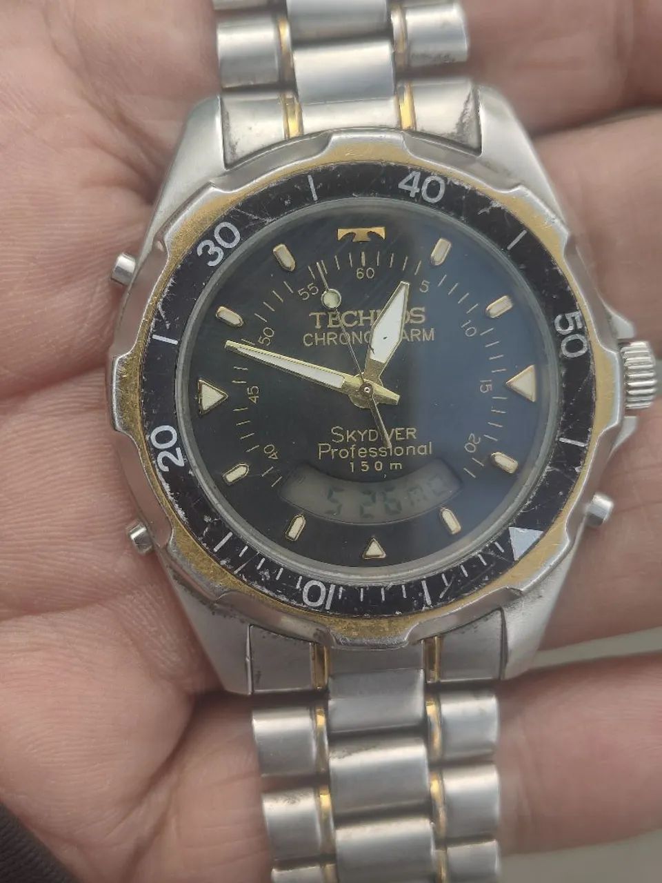 Relógio Technos Skydiver Professional 150m - Foto 5