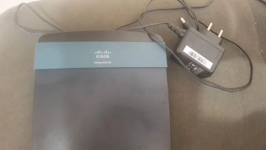Roteador Cisco Linksys EA2700