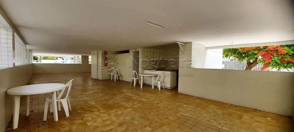 Apartamento à Venda em Boa Viagem  138m², 3 Quartos, Varanda e Lazer - Foto 3
