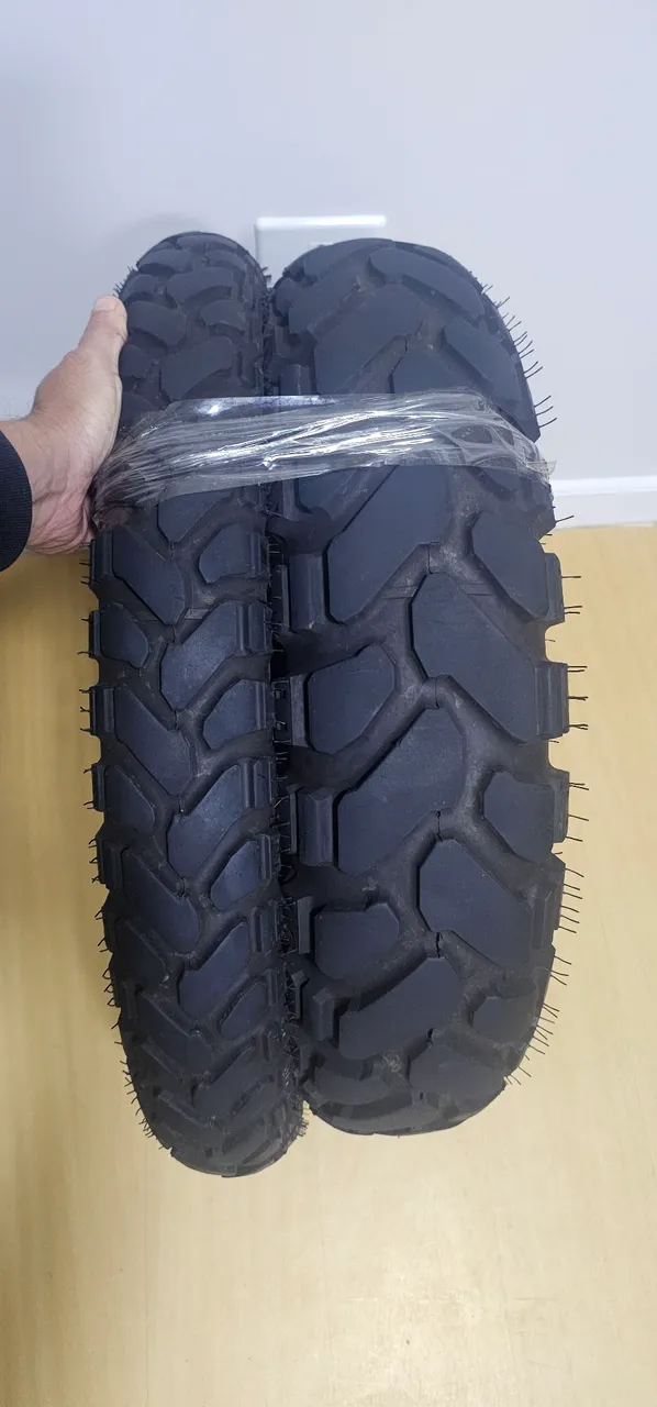 Pneus para Moto Mitas E07+