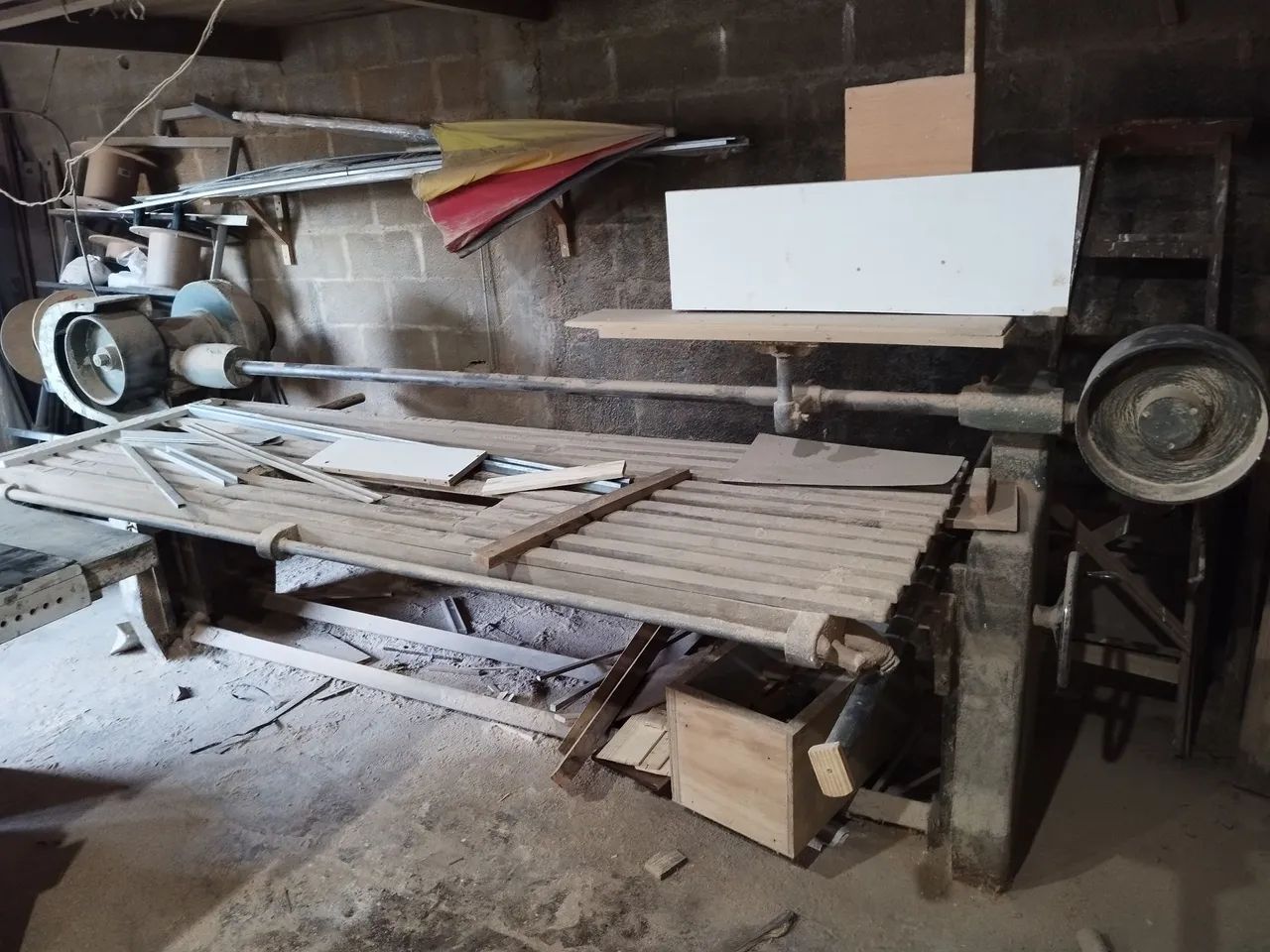 Lixadeira de cinta industrial - Foto 4