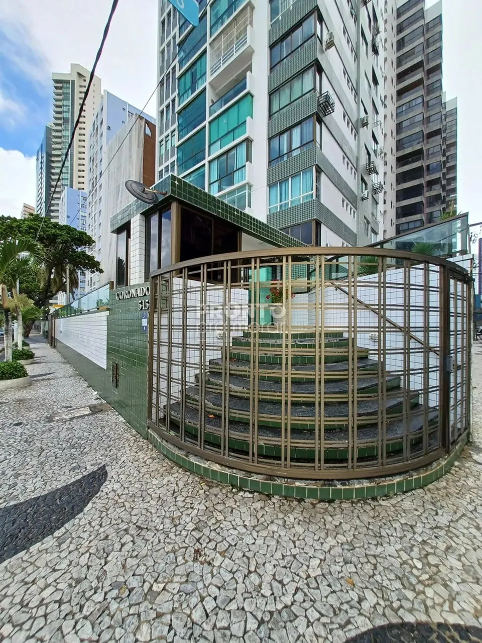 Imóvel para venda possui 120 metros quadrados com 3 quartos em Boa Viagem - Recife - PE
