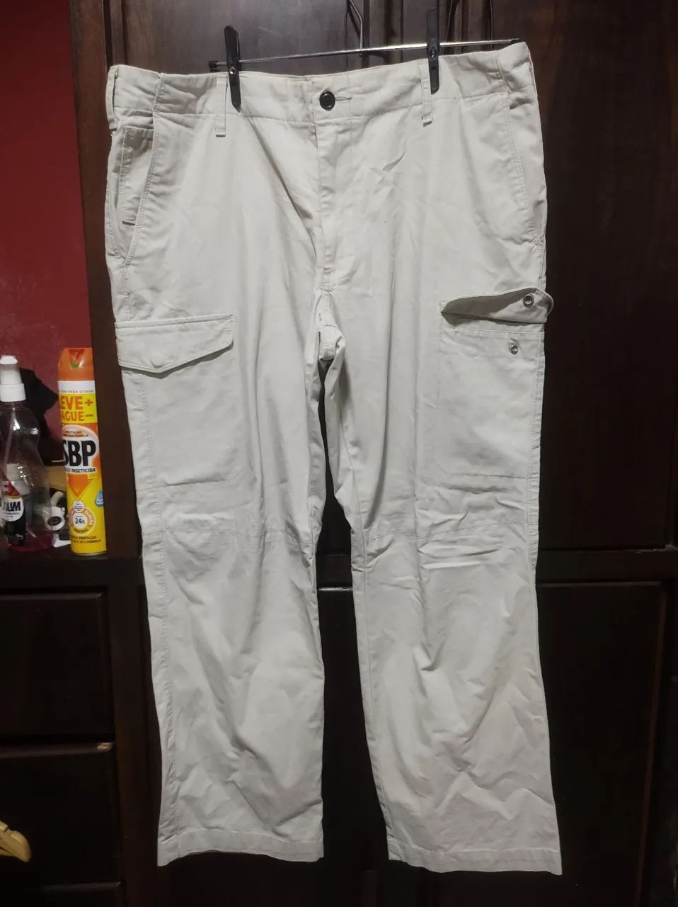 CALCA KHAKI CARGO DOCKERS TAM 46
