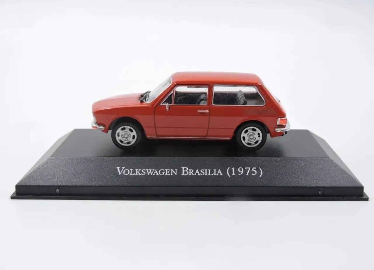 Miniatura Volkswagen Brasília 1975 inesquecíveis do Brasil  - Foto 2