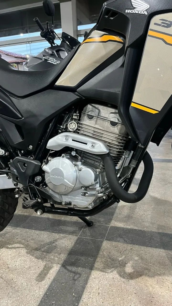 XRE 300 ADVENTURE 2023  - Foto 5