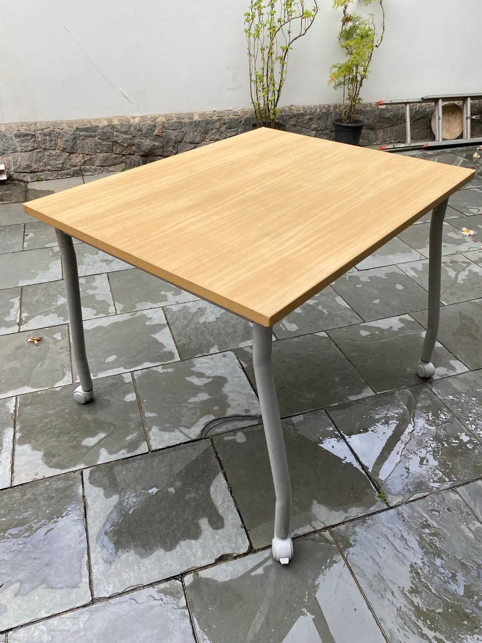 Mesa Escritório L 1,00 P ,80 A .75