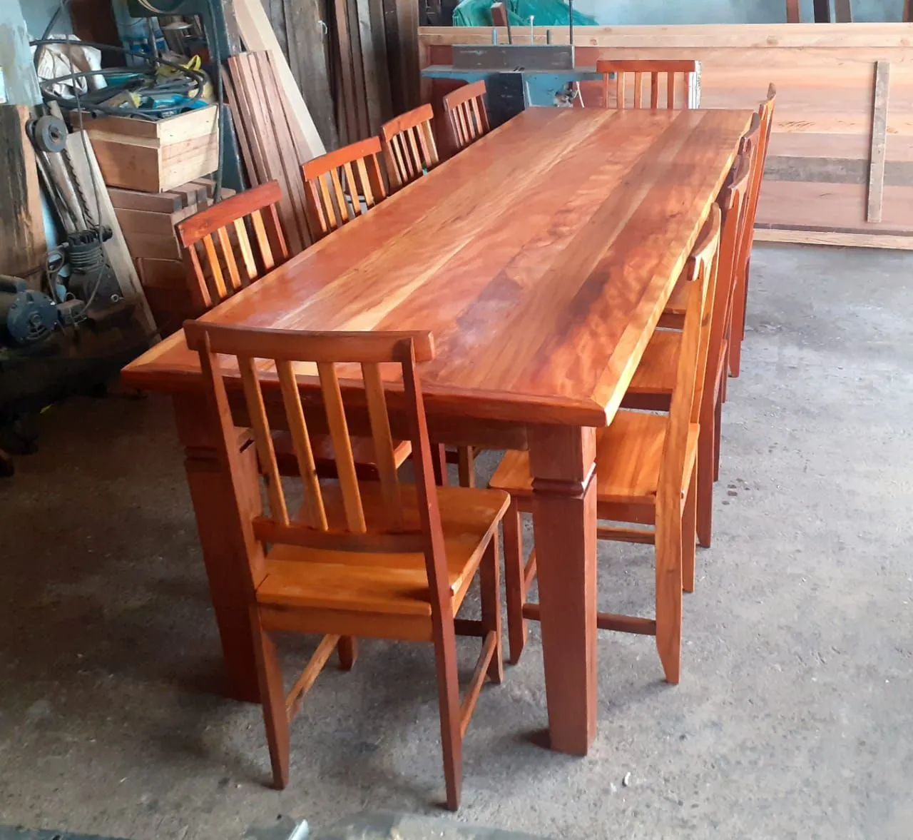Mesa 270x90 com 10 cadeiras madeira demolição  - Foto 2