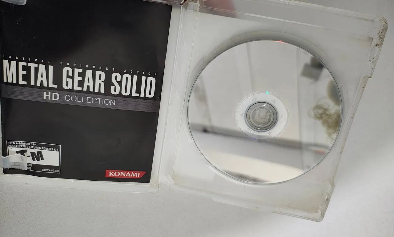 Jogo Metal Gear Solid HD Collection - PS3 - Foto 3