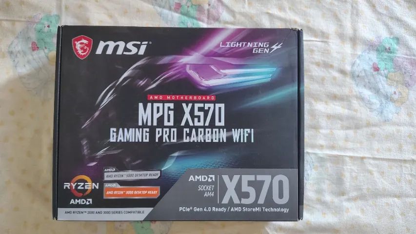 MSI MPG X570 GAMING PRO CARBON WIFI