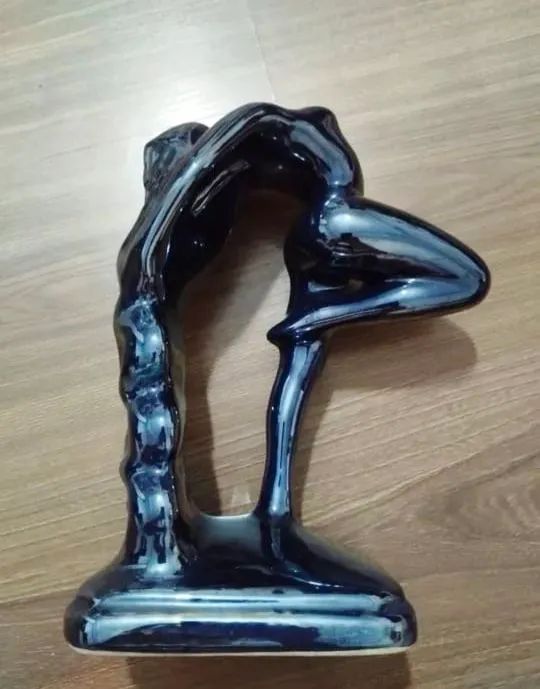 Escultura antiga  - Foto 2