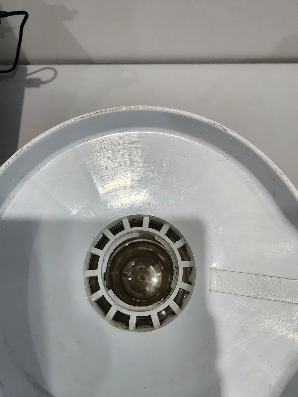 Garrafa Térmica Coban - Ideal para suas bebidas quentes ou frias 1,5L - Foto 3