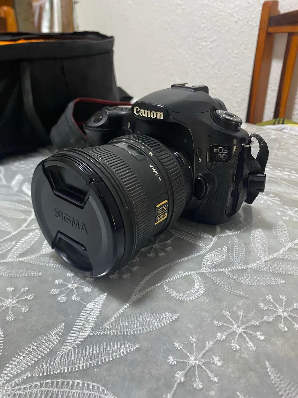 Canon 60D64318618212482122