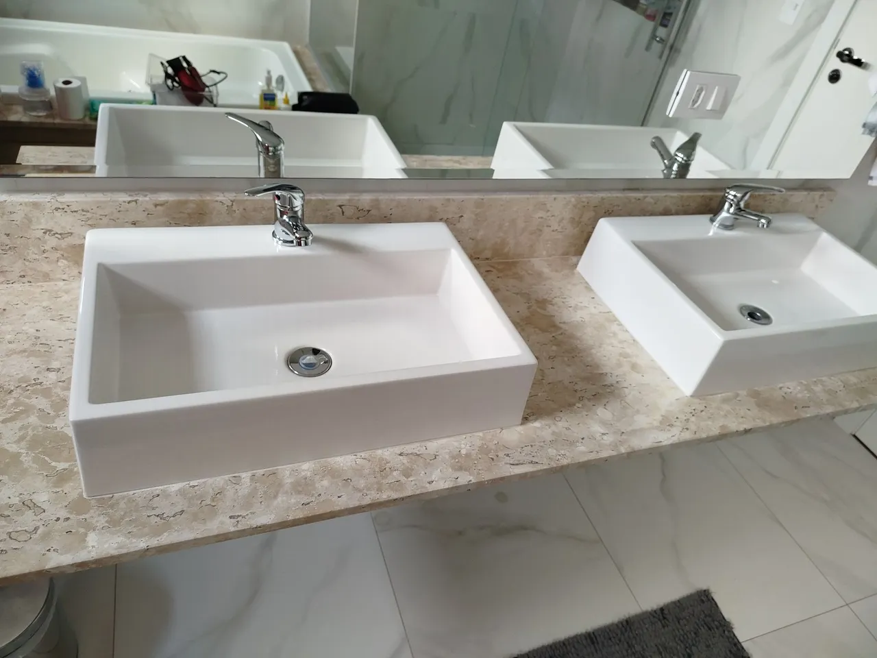 Cuba de Cerâmica para Banheiro - Design Moderno