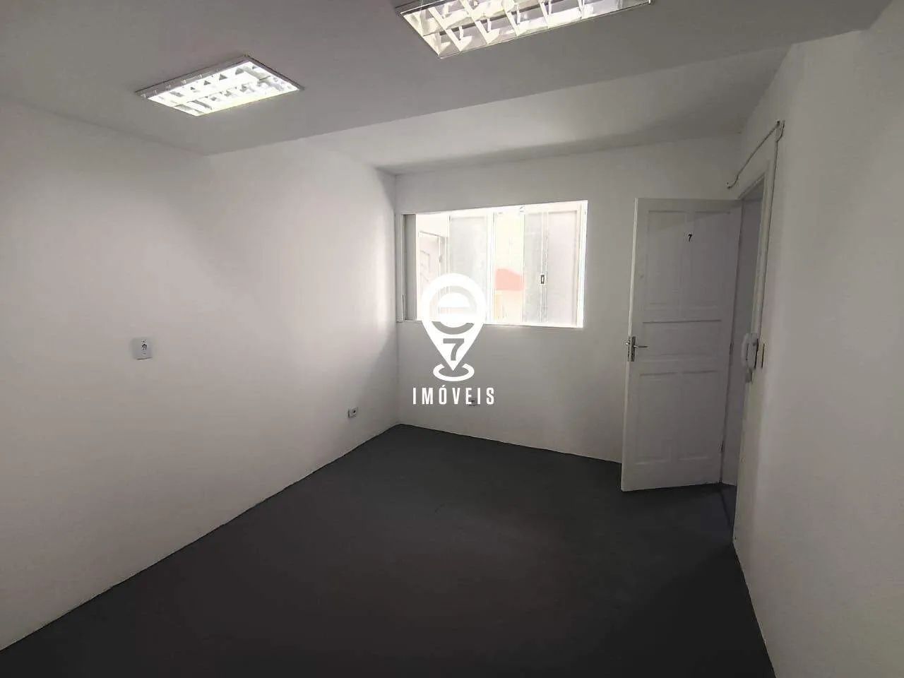 CONJUNTO COMERCIAL PARA LOCAÇÃO NA SAÚDE