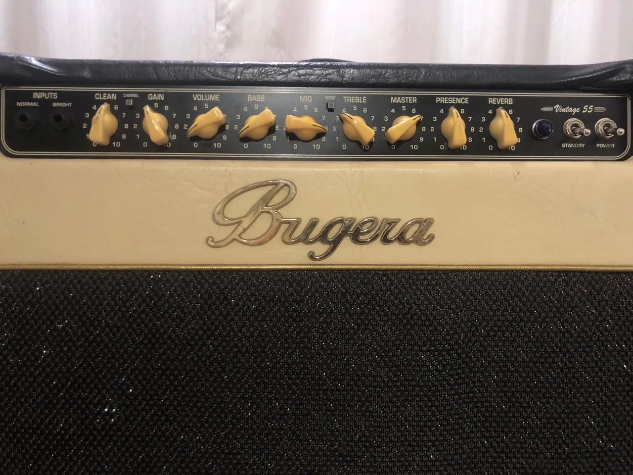 Amplificador Bugera Vintage 55 valvulado 