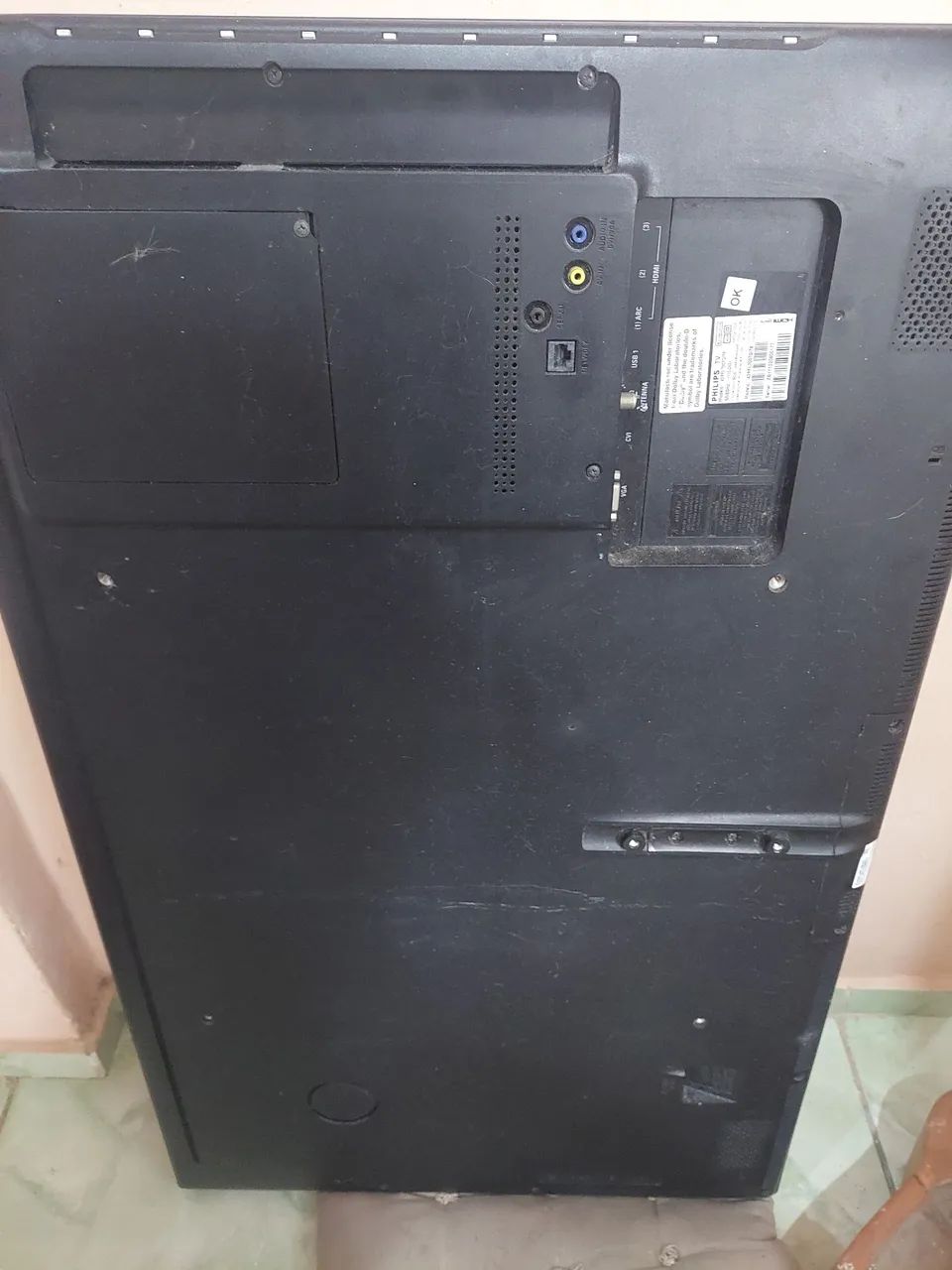 TV Philips para retirada de peças.  - Foto 3