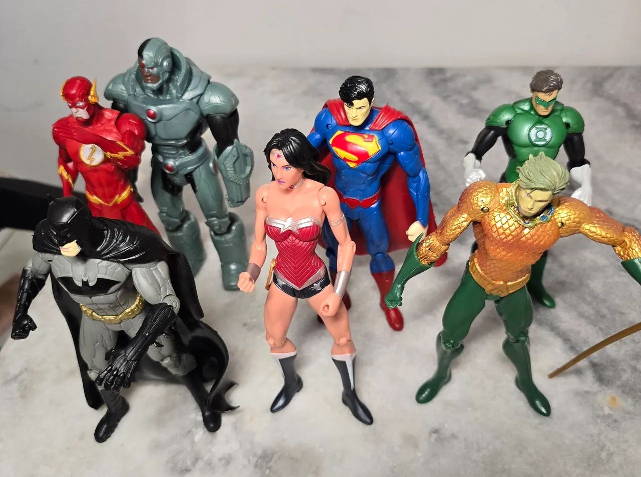 Liga da justiça 15cm bootleg  - Foto 4