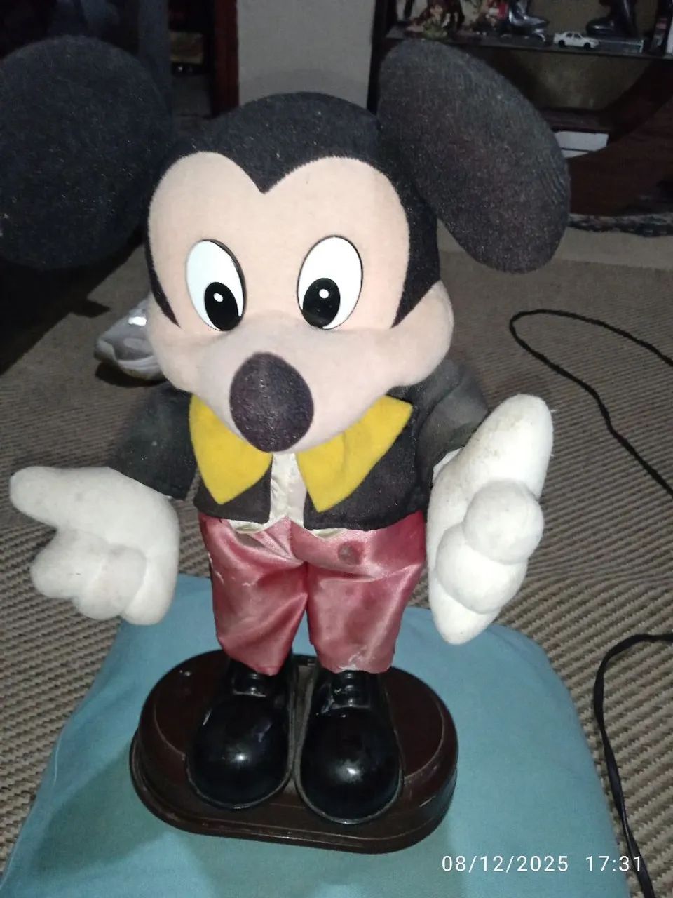 Antigo brinquedo musical Mickey Mouse. - Foto 2