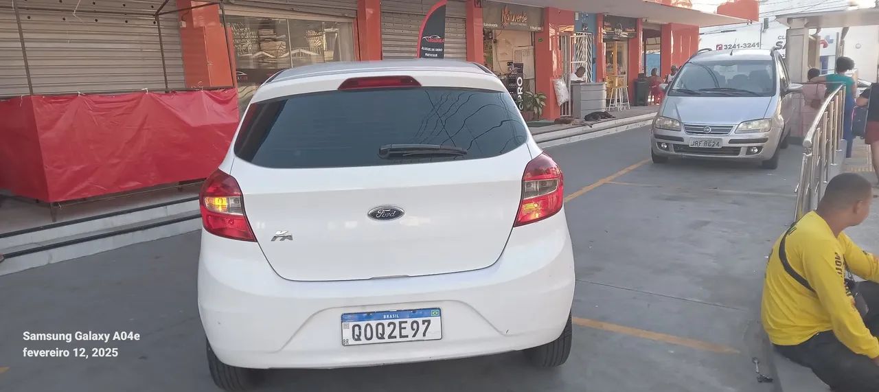 ALUGO CARRO PARA UBER E 99POP - Foto 3