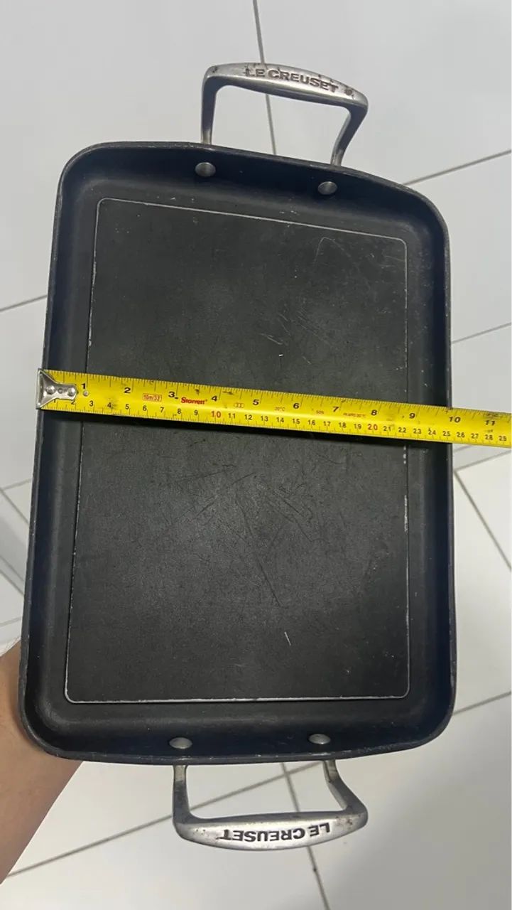Bandejas Assadeiras Le Creuset Usadas - Alta Qualidade, 26 x 36 cm com Alças Reforçadas - Foto 4