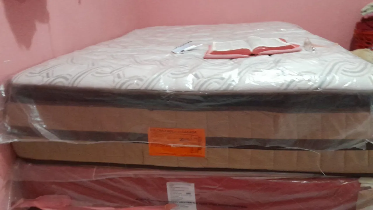 Colchão novo, embalado