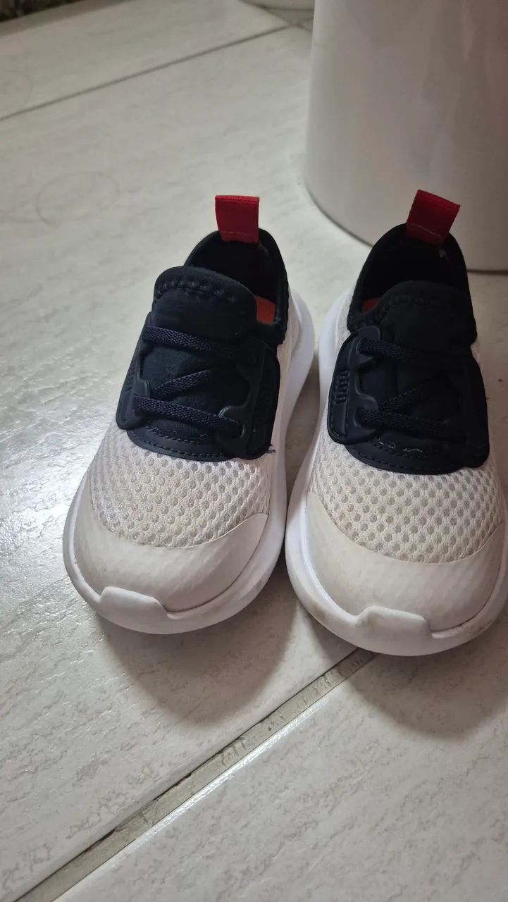 Tênis infantil confortável e estiloso