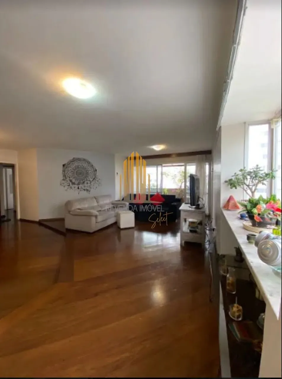 Apartamento à venda com 160m², 4 quartos e 2 vagas Apartamento à venda com 160m², 4 quarto